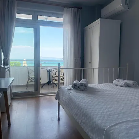 Hotel Delta 3*