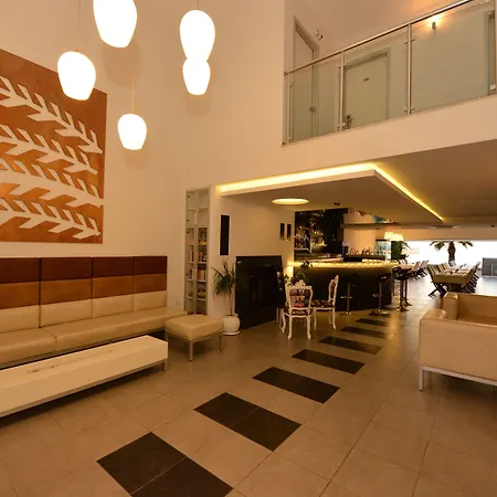Hotell Delta 3*