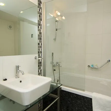 Otel Delta 3*