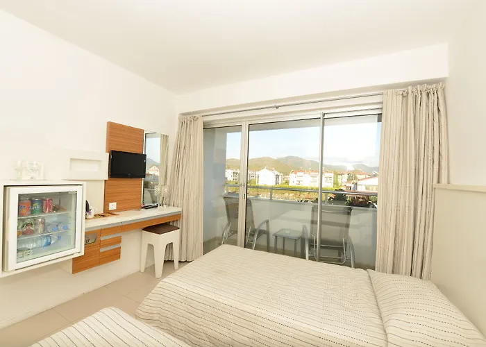 黛尔塔酒店 酒店